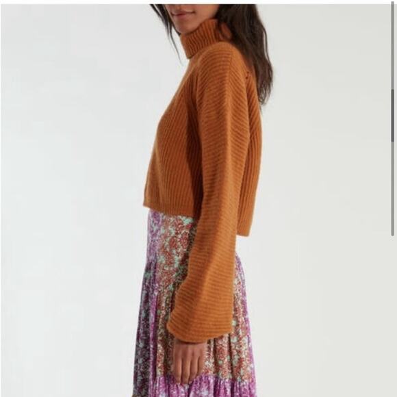 NWT AMUR Jaco Ribbed Turtleneck Sweater - Picture 2 of 9